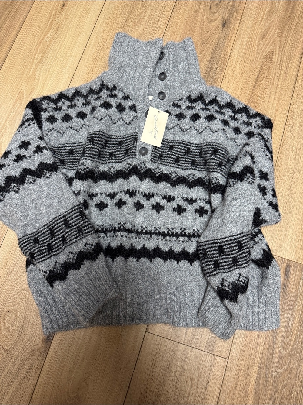 Universal Thread NWT XL Black Gray fair isle Pattern cozy warm sweater